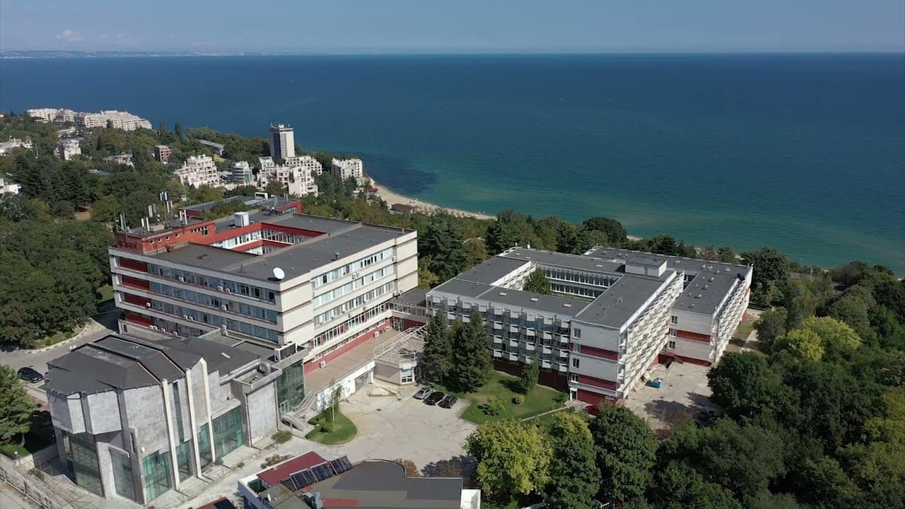 Varna Free University, Bulgaria-0